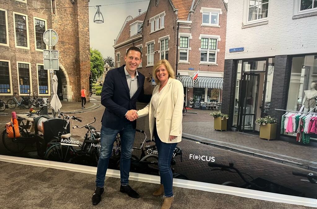 MKB-Nederland regio Zwolle en ArboNed Zwolle verlengen strategisch partnerschap
